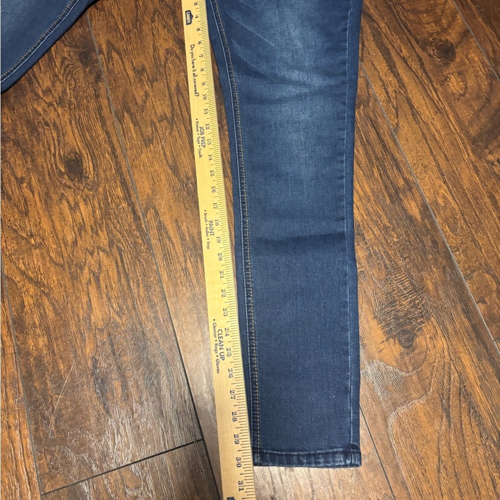 Suzanne Betro Dark Blue Skinny Jeans - Picture 2 of 9